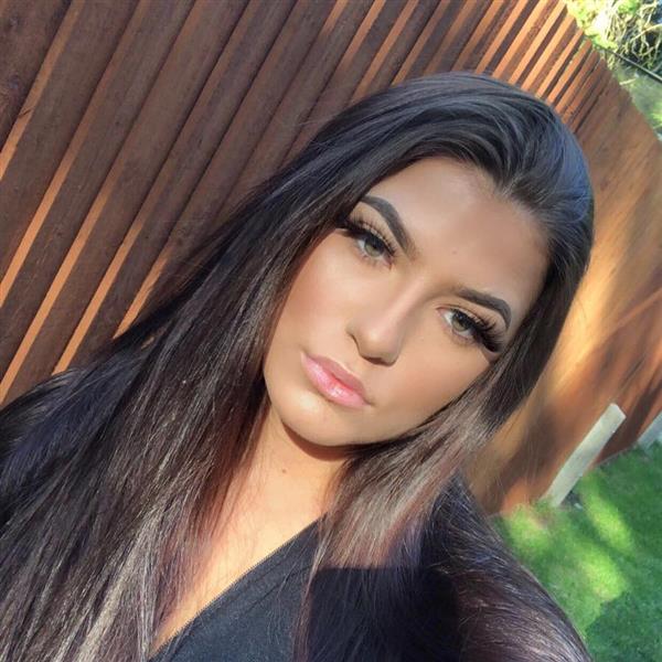 Grote foto samen leuke dingen doen contacten en berichten vrouw zoekt man