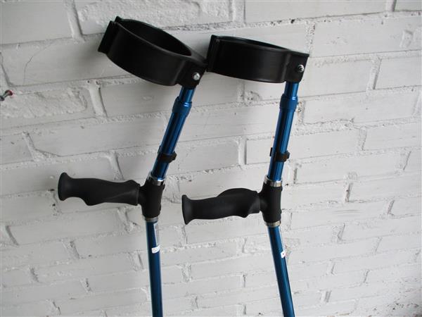 Grote foto zgan stel elleboogkrukken in lengte instelbaar beauty en gezondheid krukken