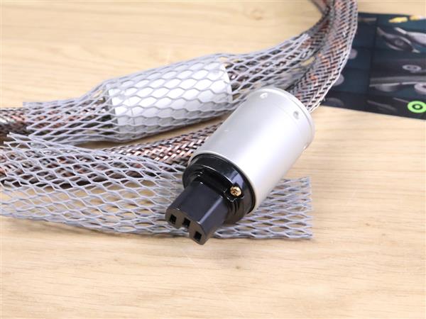 Grote foto ansuz acoustics mainz d2 high end audio power cable 2 0 metre audio tv en foto onderdelen en accessoires
