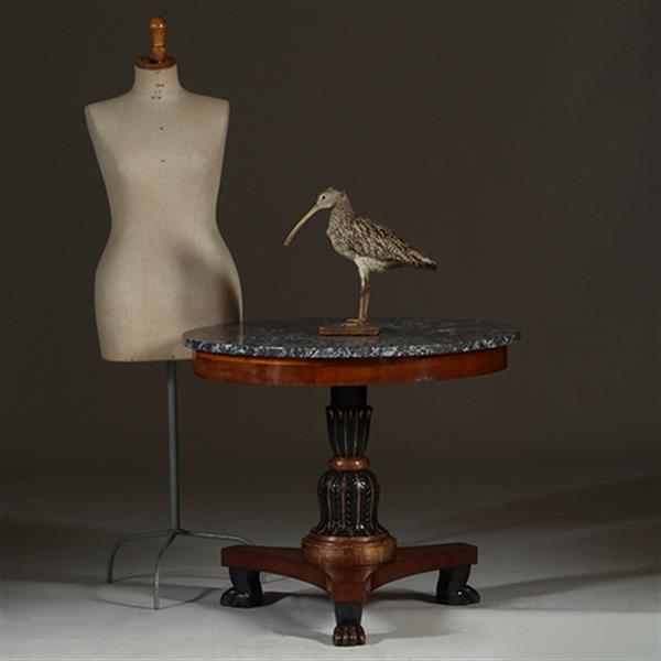 Grote foto grote empire gueridon of bijzettafel met geaderd marmer blad ca 1810 no.361815 antiek en kunst stoelen en banken