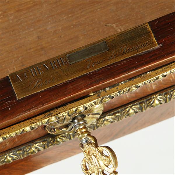 Grote foto bureau plat verguld brons en inlegwerk gesigneerd auguste chevrie gemerkt no.362915 antiek en kunst overige in antiek gebruiksvoorwerpen