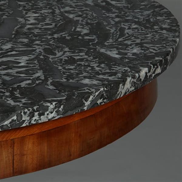 Grote foto grote empire gueridon of bijzettafel met geaderd marmer blad ca 1810 no.361815 antiek en kunst stoelen en banken