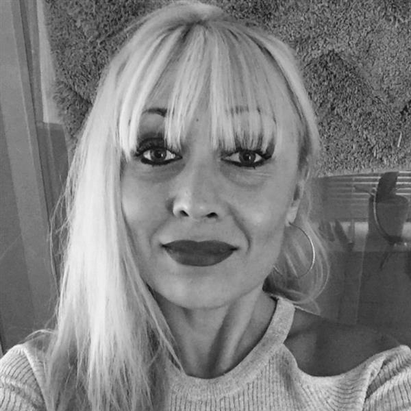 Grote foto ben jij soms ook een beetje eenzaam contacten en berichten vrouw zoekt man