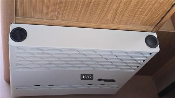 Grote foto eriba triton 400 1990 vast bed treinzit caravans en kamperen caravans