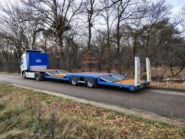 Grote foto dieplader truck transporter semi dieplader doe het zelf en verbouw opleggers