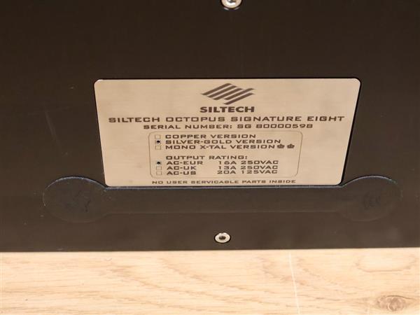 Grote foto siltech octopus signature eight agau g9 silver gold high end audio power distributor audio tv en foto onderdelen en accessoires