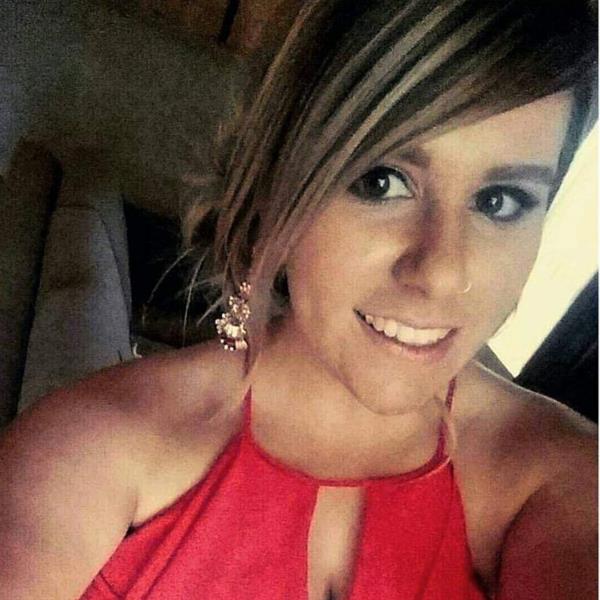 Grote foto voel me te alleen. contacten en berichten vrouw zoekt man