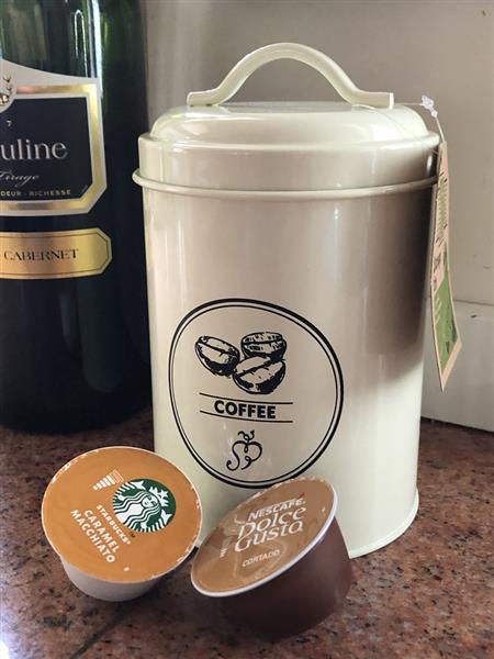 Grote foto mooi decoratief opbergblik voor coffee huis en inrichting woningdecoratie