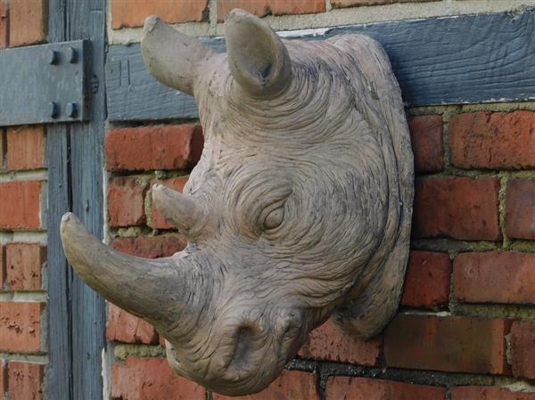 Grote foto kop neushoorn xl polystone wanddecoratie tuin en terras tuindecoratie
