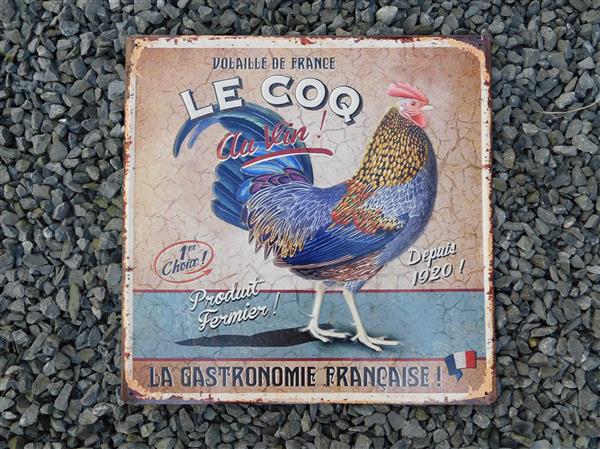 Grote foto prachtige metalen plaat met mooie kleuren en afbeelding van een trotse haan le coq. huis en inrichting woningdecoratie
