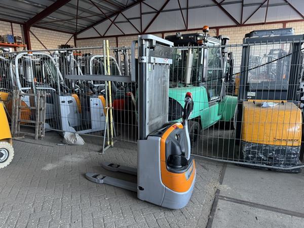 Grote foto vs 22605 elektrische triplex stapelaar still exv12 doe het zelf en verbouw hefwerktuigen