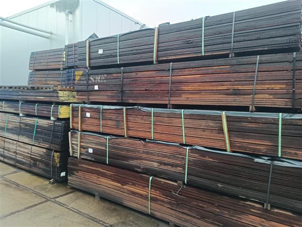 Grote foto 20x150mm hardhout fijn bezaagd 250cm doe het zelf en verbouw hout en planken