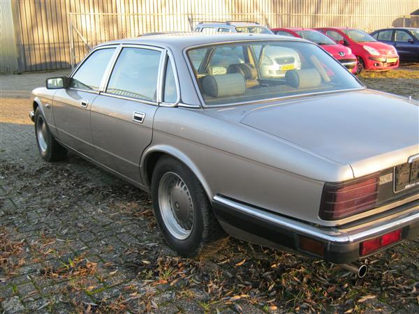 Grote foto te koop mooie jacuar oldtaimer auto jaguar
