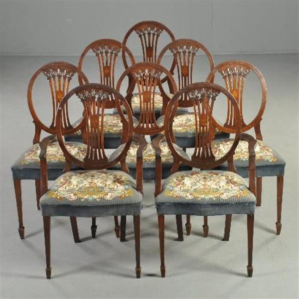 Grote foto stel van 8 hepplewhite eetkamerstoelen incl stof naar wens of restauratie handgeborduurde petit poin antiek en kunst stoelen en banken