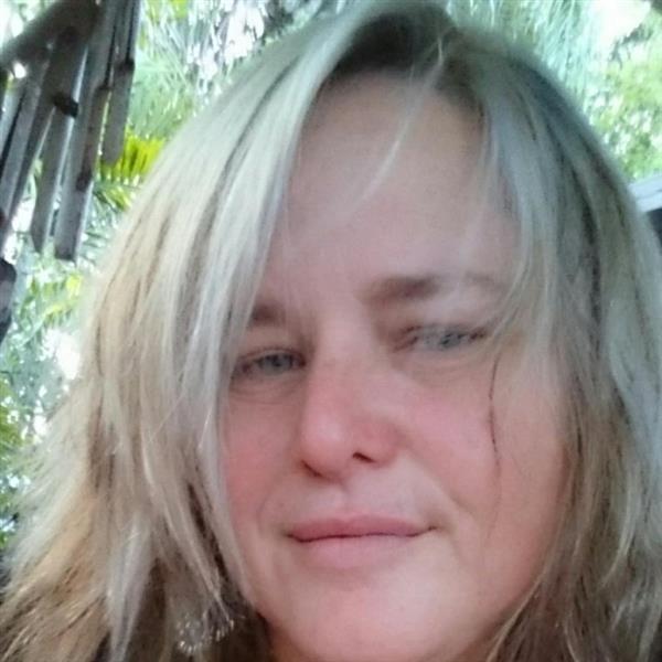 Grote foto accepteer je me met minpunten contacten en berichten vrouw zoekt man