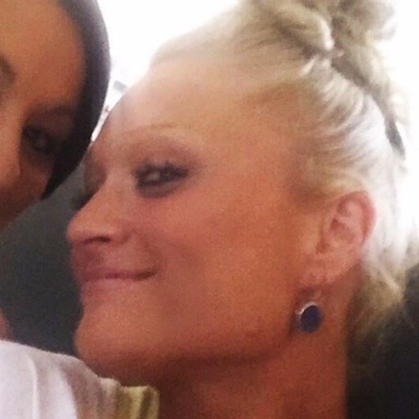 Grote foto ben jij een begripvolle man contacten en berichten vrouw zoekt man