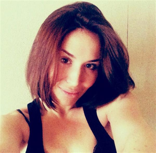 Grote foto single en opzoek. contacten en berichten vrouw zoekt man