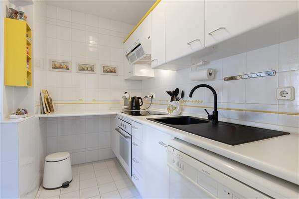 Grote foto appartement met zeezicht in calahonda. huizen en kamers bestaand europa