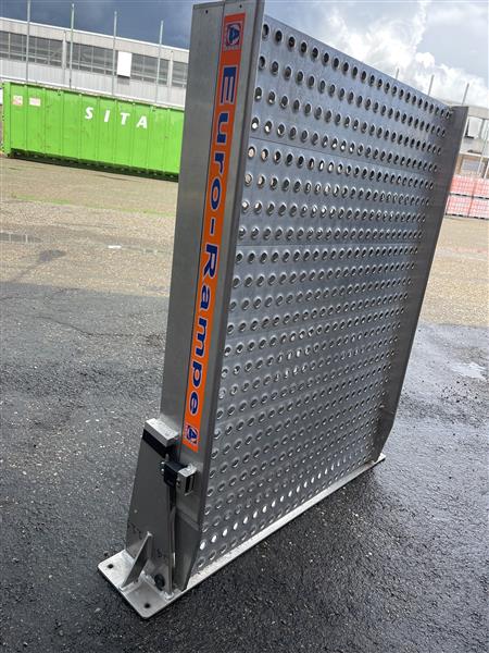 Grote foto oprijplaat euro rampe amf bruns 240cm x 90cm auto diversen gereedschap