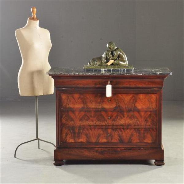 Grote foto louis philippe commode met geheime lade bloemmahonie ca 1830 no.371505 antiek en kunst stoelen en banken