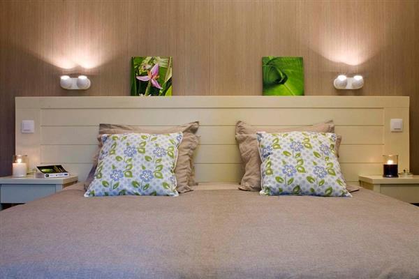 Grote foto luxe villa voor 6p op een park aan een meer vakantie belgi