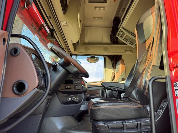 Grote foto daf xf 530 6x2 machine transporter oprij vrachtwagen 2019 euro 6 675dkm apk 1 27 doe het zelf en verbouw vrachtwagens