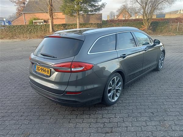 Grote foto ford mondeo wagon 2.0 ecvt hev 188pk 2019 auto ford