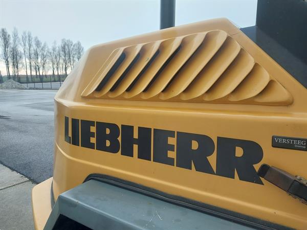 Grote foto liebherr 507 shovel agrarisch tractoren