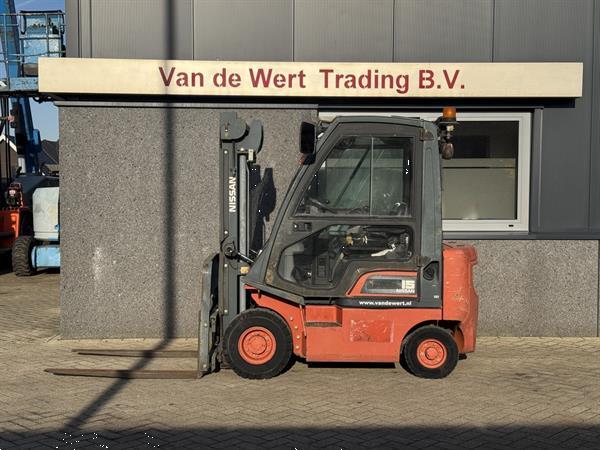Grote foto nissan fd01a15 duplo330 sideshift 4e functie diesel full cab. low hours agrarisch heftrucks