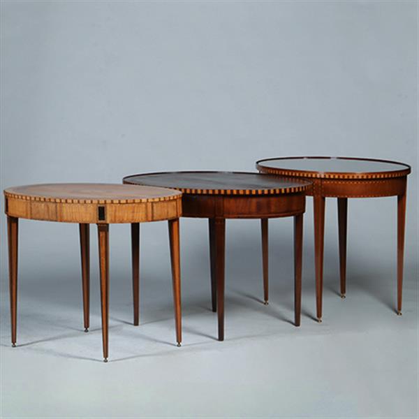 Grote foto mahonie theetafel ca 1865 louis seize stijl met lade ingelegd met satijn en ebben no.361820 antiek en kunst stoelen en banken