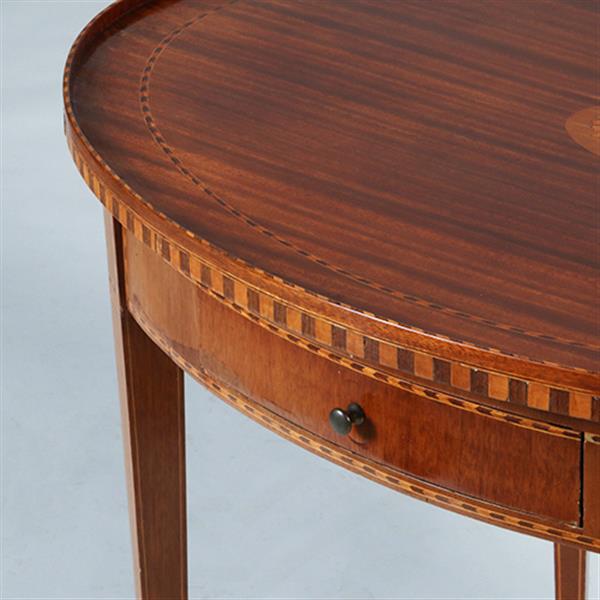 Grote foto mahonie louis seize stijl theetafel ca 1910 eeuw ingelegd met satijn hulst en noten no.361801 antiek en kunst stoelen en banken