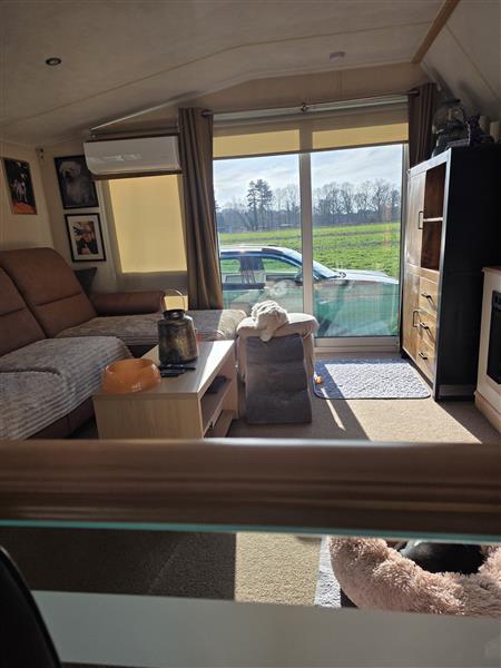 Grote foto stacaravan instapklaar gemeubeld caravans en kamperen stacaravans