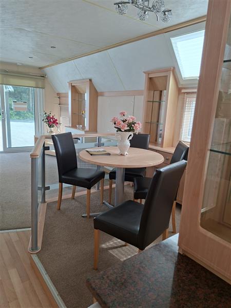 Grote foto stacaravan instapklaar gemeubeld caravans en kamperen stacaravans