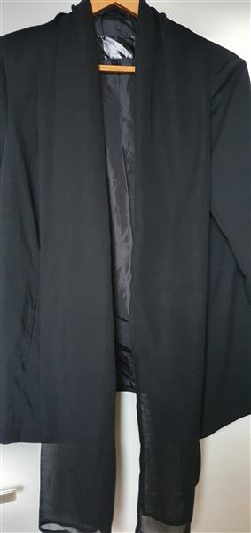 Grote foto dames jasje met zijde sjaal kleding dames jasjes en kostuums