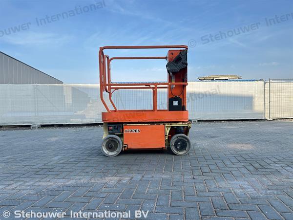 Grote foto jlg 1230es masthoogwerker 1230 es mast hoogwerker doe het zelf en verbouw hoogwerkers