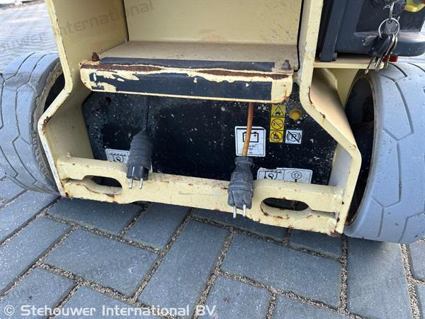 Grote foto jlg 1230es masthoogwerker 1230 es mast hoogwerker doe het zelf en verbouw hoogwerkers