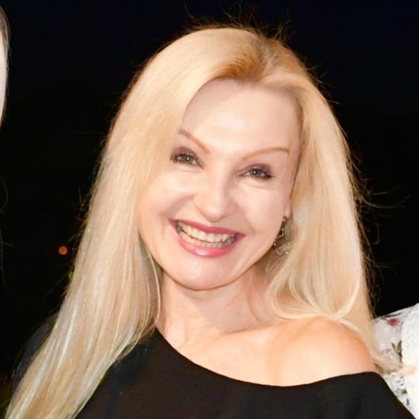 Grote foto ook zo enorm eenzaam contacten en berichten vrouw zoekt man