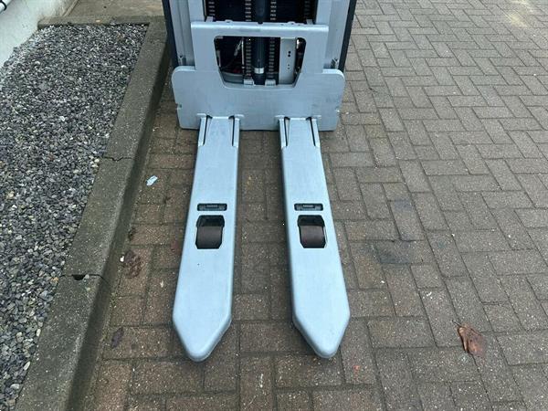 Grote foto vs 22640 elektrische stapelaar still exv sf 14i doe het zelf en verbouw hefwerktuigen