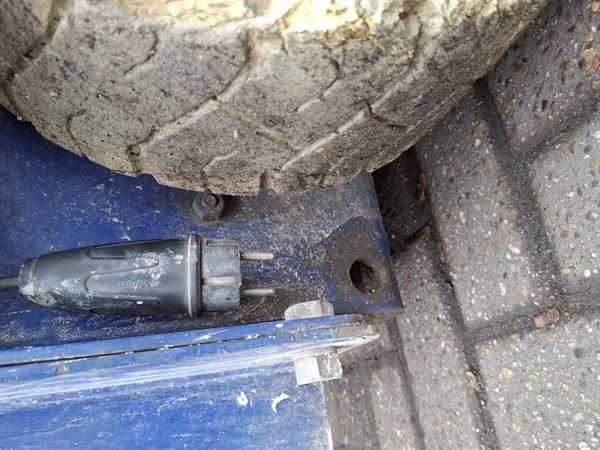 Grote foto haulotte compact 8 hoogwerker schaarlift 8 25 m doe het zelf en verbouw hoogwerkers