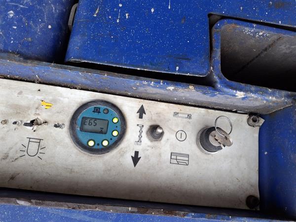 Grote foto haulotte compact 8 hoogwerker schaarlift 8 25 m doe het zelf en verbouw hoogwerkers