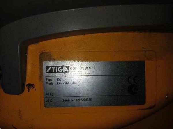 Grote foto stiga park compact awd tuin en terras zitmaaiers