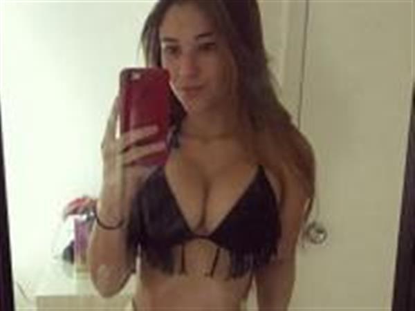 Grote foto wie zou mij eens lekker willen likken erotiek vrouw zoekt relatie met man