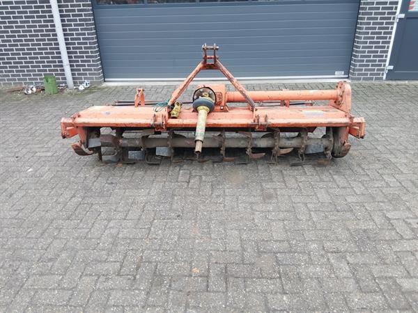 Grote foto howard hr20 230 frees met rol agrarisch akkerbouw