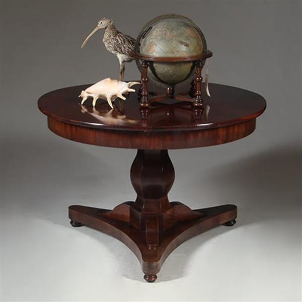 Grote foto eetkamertafel rond uitschuifbaar tot 2.16 m. op kolompoot ca 1820 no.361875 antiek en kunst stoelen en banken