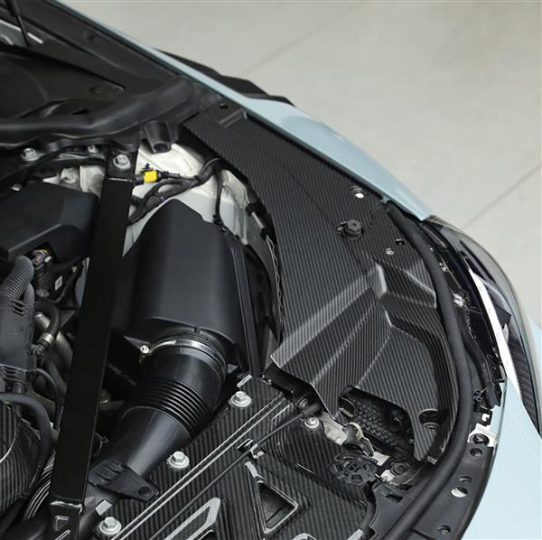 Grote foto dit betreft een set bmw g87 m2 carbon koplamp cover panelen auto onderdelen tuning en styling