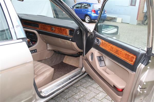 Grote foto aangeboden mooie jacuar xj 6 oldtimer auto jaguar