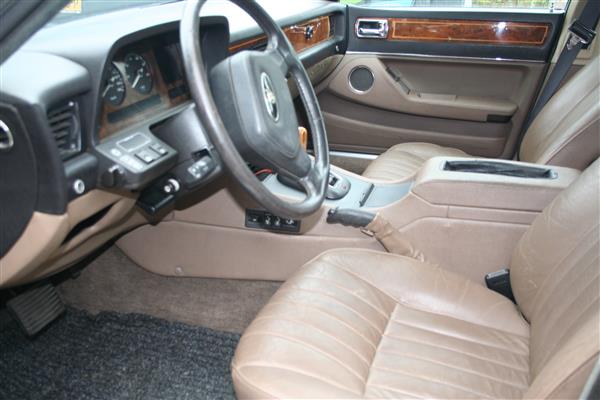 Grote foto aangeboden mooie jacuar xj 6 oldtimer auto jaguar