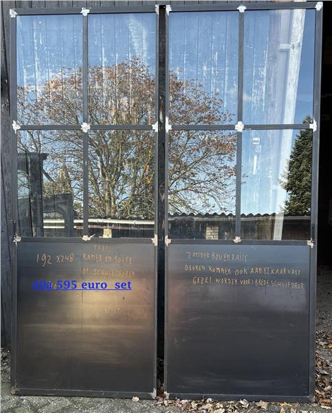 Grote foto 2000 oude deuren gelijk te zien op de website doe het zelf en verbouw deuren en horren