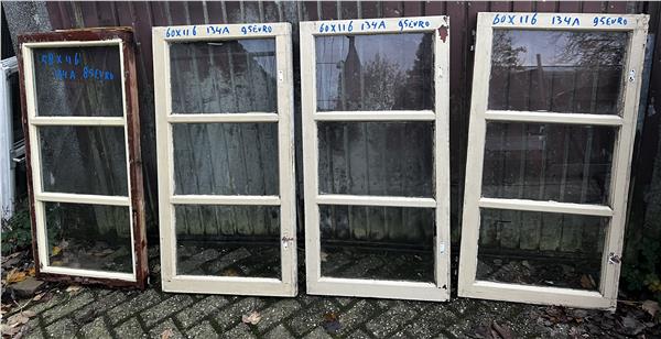 Grote foto 300 oude ramen gelijk te zien op website doe het zelf en verbouw glas en ramen
