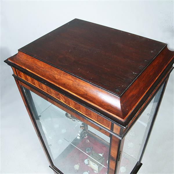 Grote foto vierkante hepplewhite vitrine met glas rondom en een unieke show lade no.360435 antiek en kunst stoelen en banken